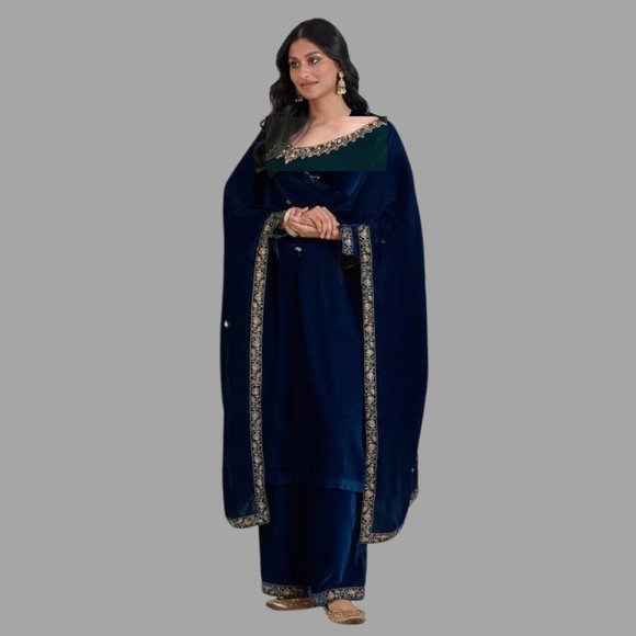 Darakhshan Desire Blue Velvet Embroidered Kurta Set. - Picture 1 of 16